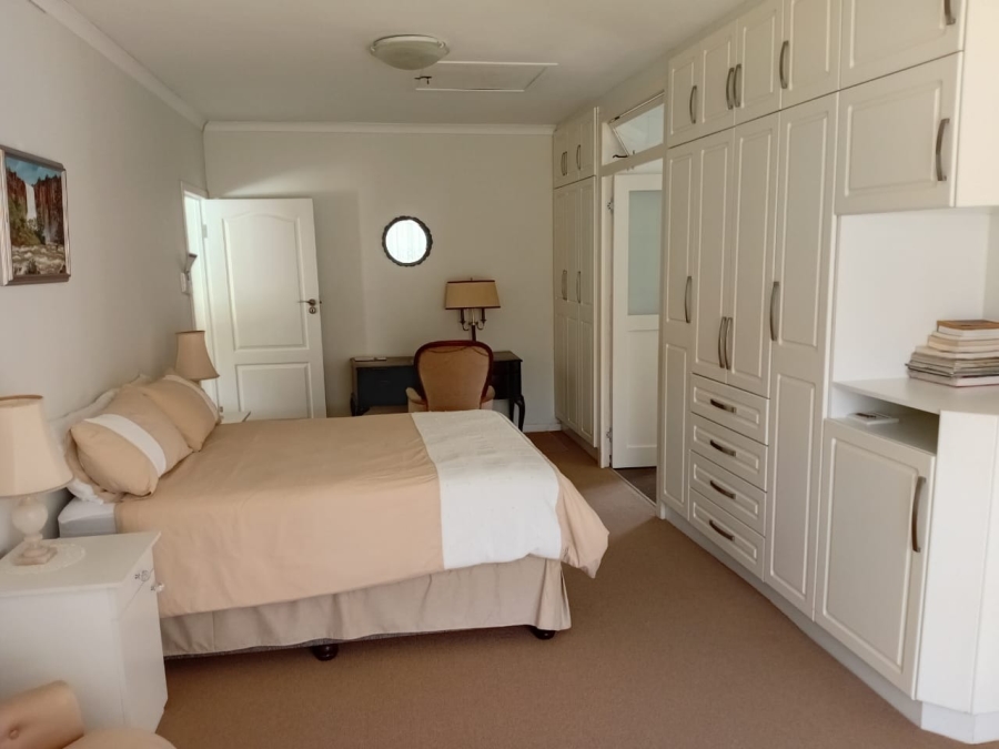 To Let 1 Bedroom Property for Rent in Beacon Bay Eastern Cape